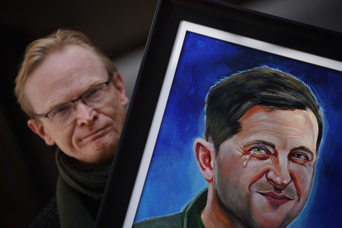 Painting of President Zelensky raises 5,000 euro for Irish Red Cross