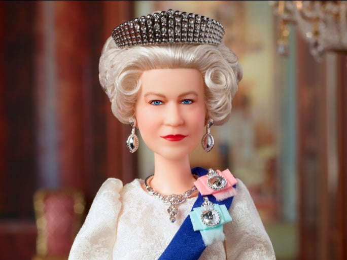 The Queen is also one of the famous figures rendered in Barbie-doll form.