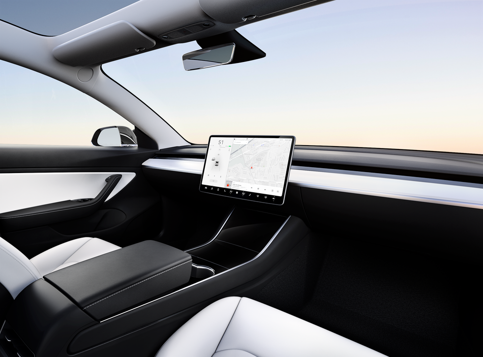 Elon Musk says Tesla's next car will have no steering wheel | The  Independent