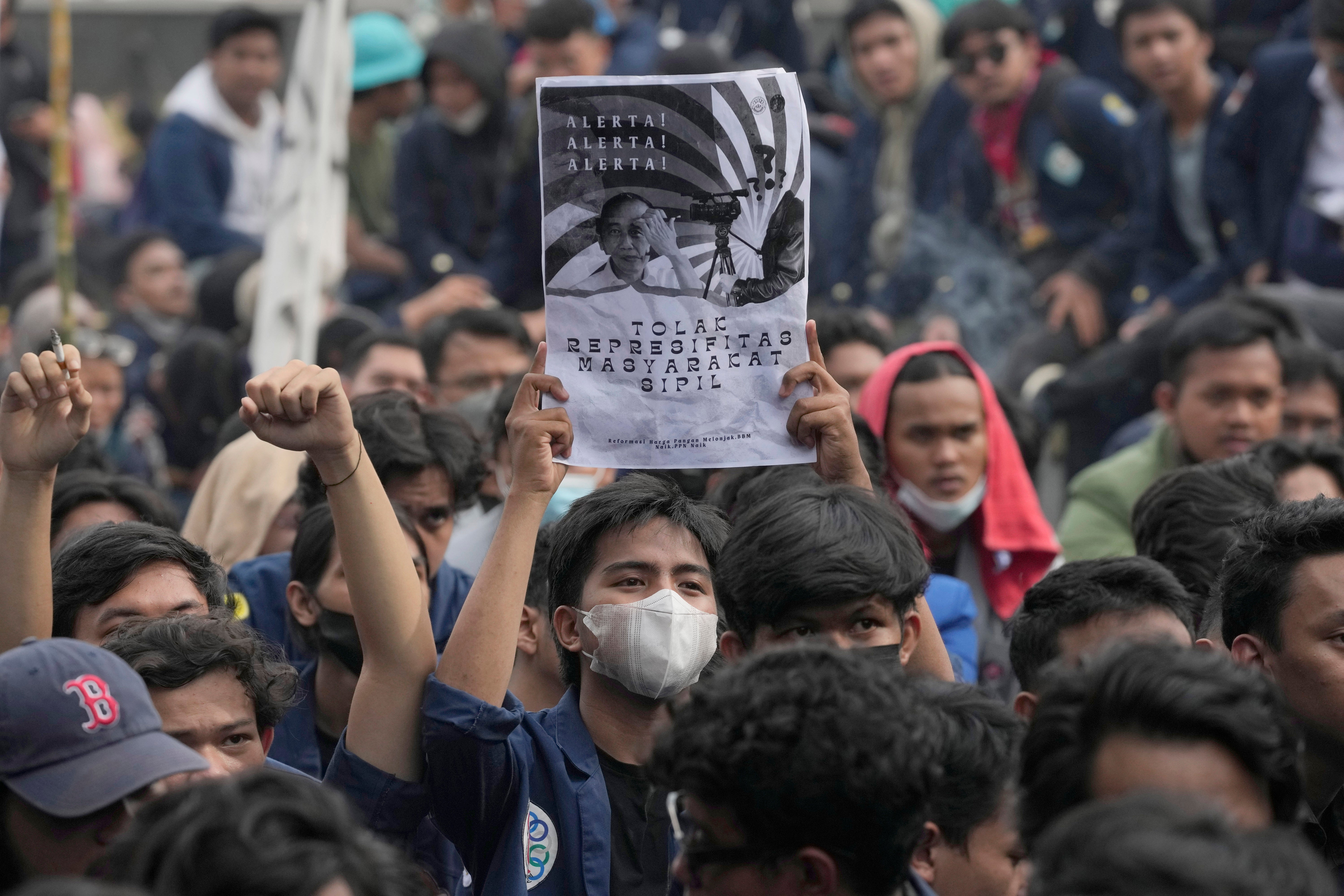 Hundreds In Jakarta Protest Talk Of 2024 Election Delay The Independent   Indonesia Student Protests 16719 