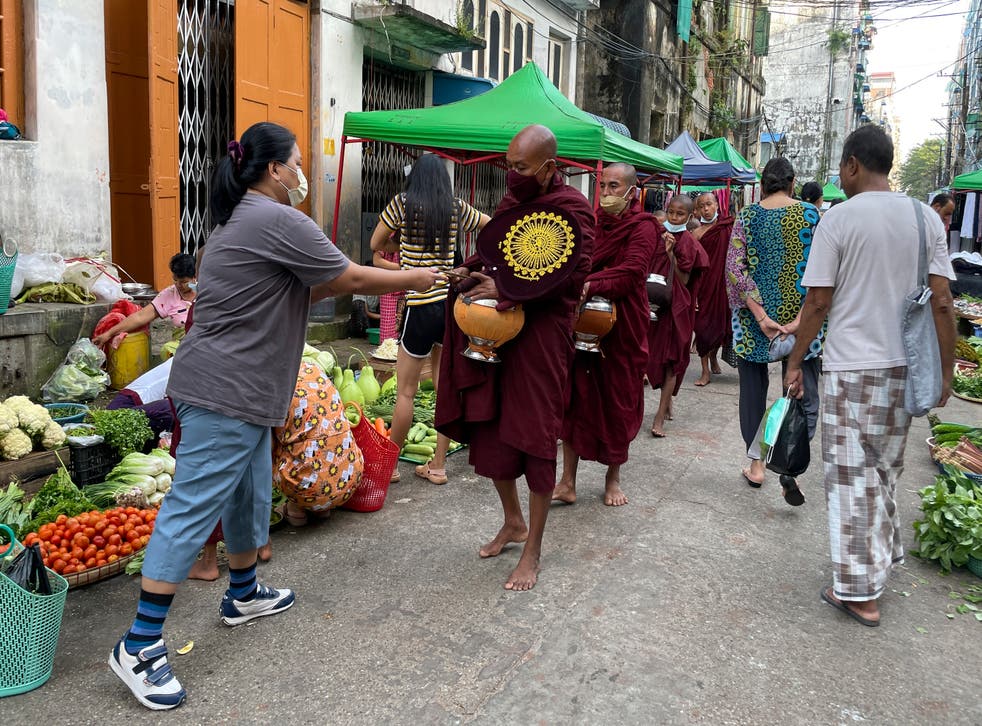 MYANMAR ECONOMÍA