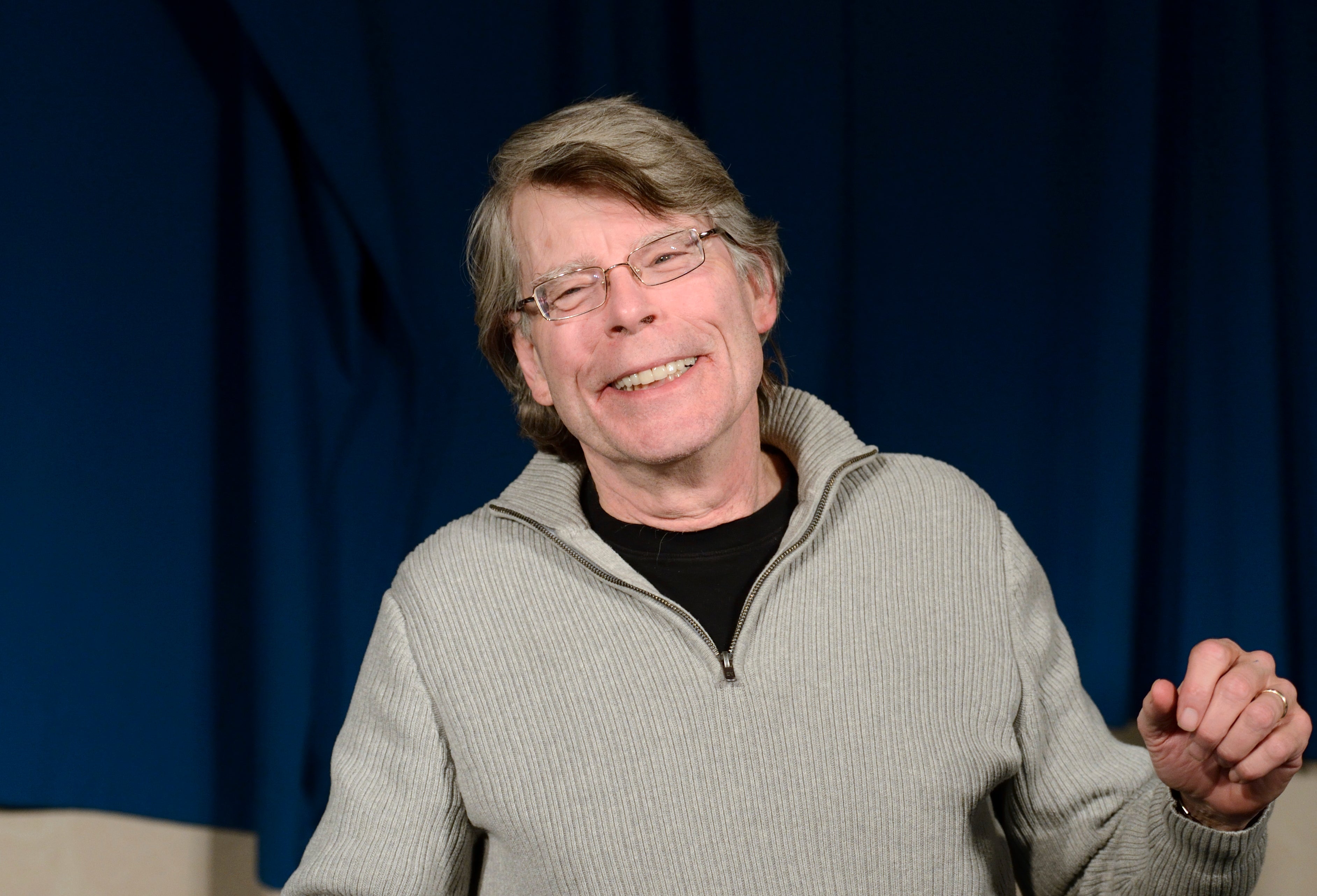 Stephen King sparks horror with microwaved salmon recipe