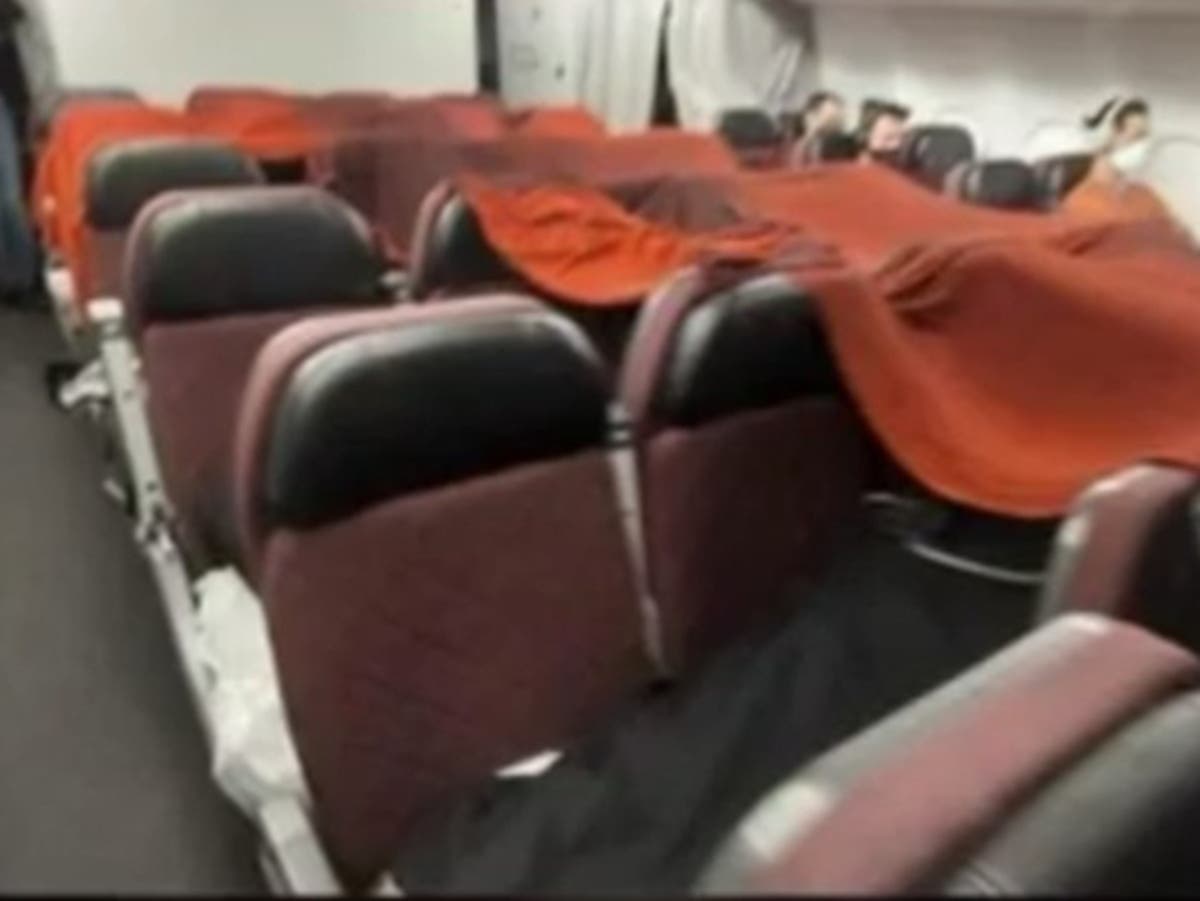 Qantas flight attendants forced to make ‘blanket forts’ among passengers to sleep