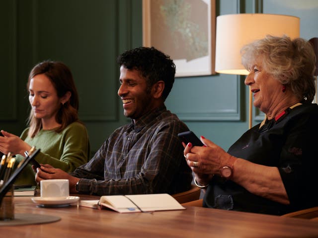 <p>Lydia Leonard, Prasanna Puwanarajah and Maggie Steed in ‘Ten Percent’ </p>