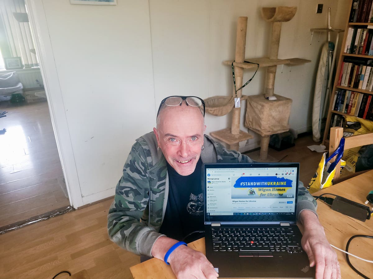 UK&rsquo;s visa scheme painfully slow, says Briton offering home to five Ukrainians