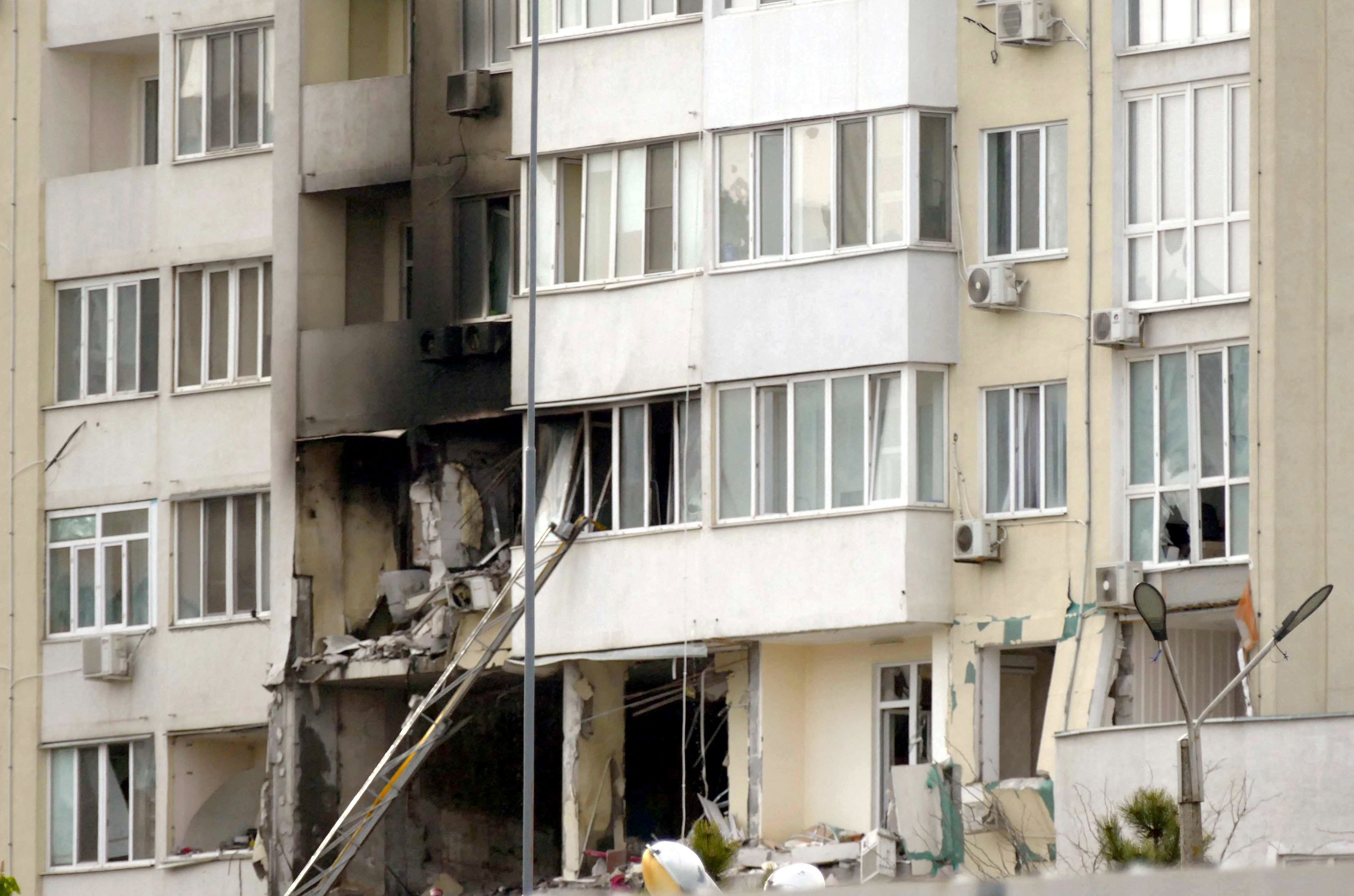 Теракт 2014. Украинские жилые дома. Обстановка в Одессе на сегодняшний день. Повреждений жилого дома в Киеве.