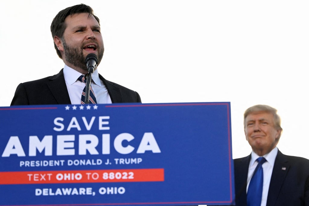 Trump repeats 2020 election lies and rants about dishwashers at Ohio rally for JD Vance