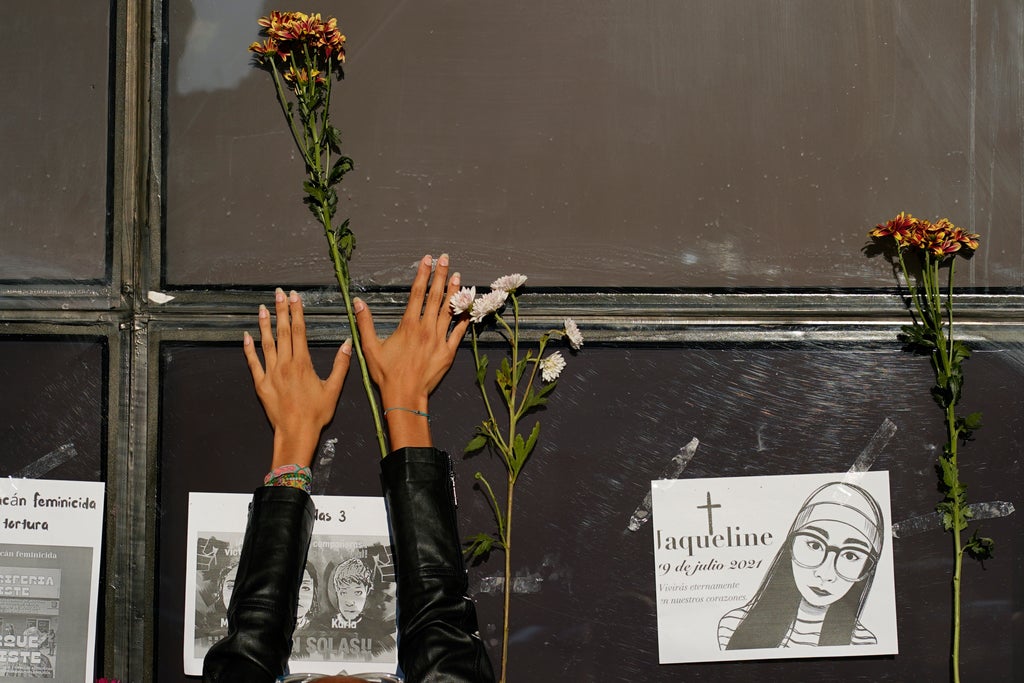 Women porest in Mexico City over killings, disappearances