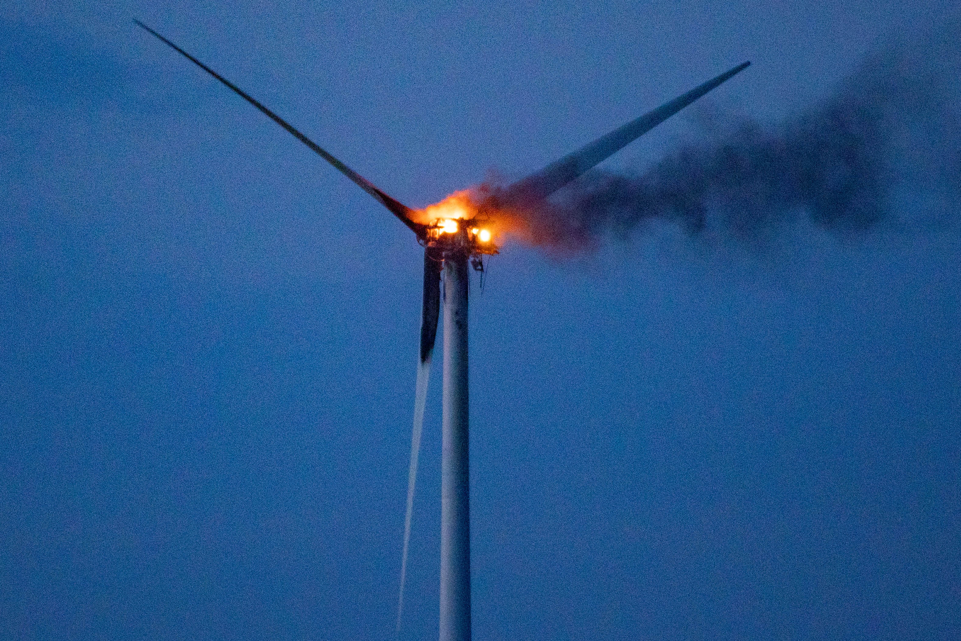 Dramatic pictures show wind turbine on fire in Cambridgeshire