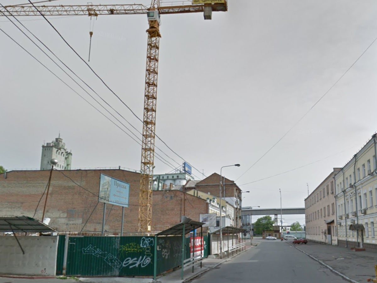 On the left, the empty lot at 35 Spaska Street in Kyiv