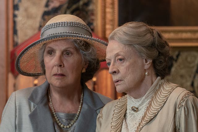 <p>Penelope Wilton and Maggie Smith in ‘Downton Abbey: A New Era'</p>
