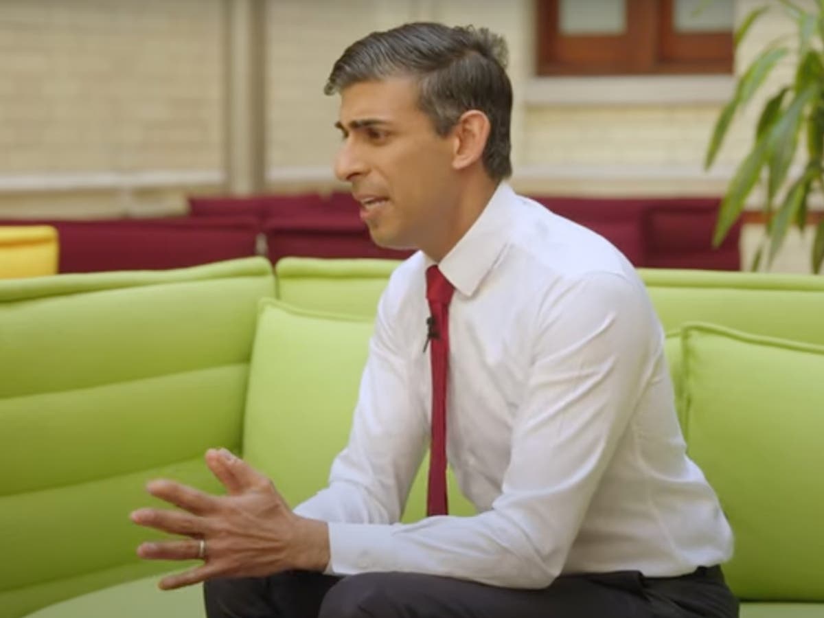 Rishi Sunak says &lsquo;silly&rsquo; to give families more help with bills right now