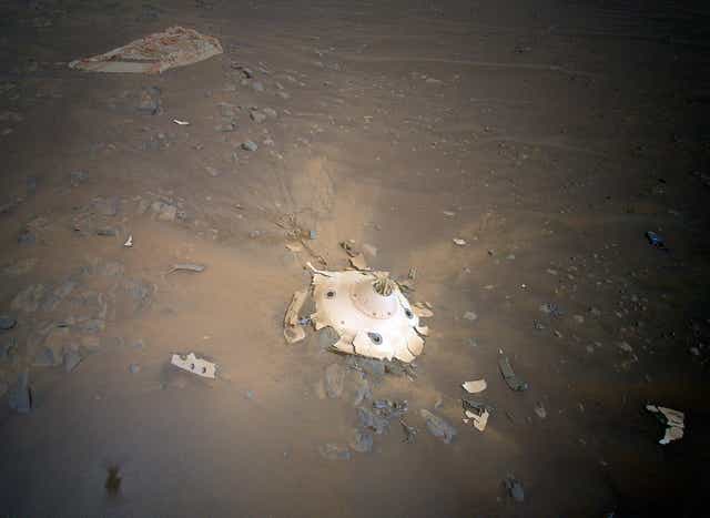 <p>Debris field for Perseverance landing gear seen from Ingenuity Mars helicopter</p>