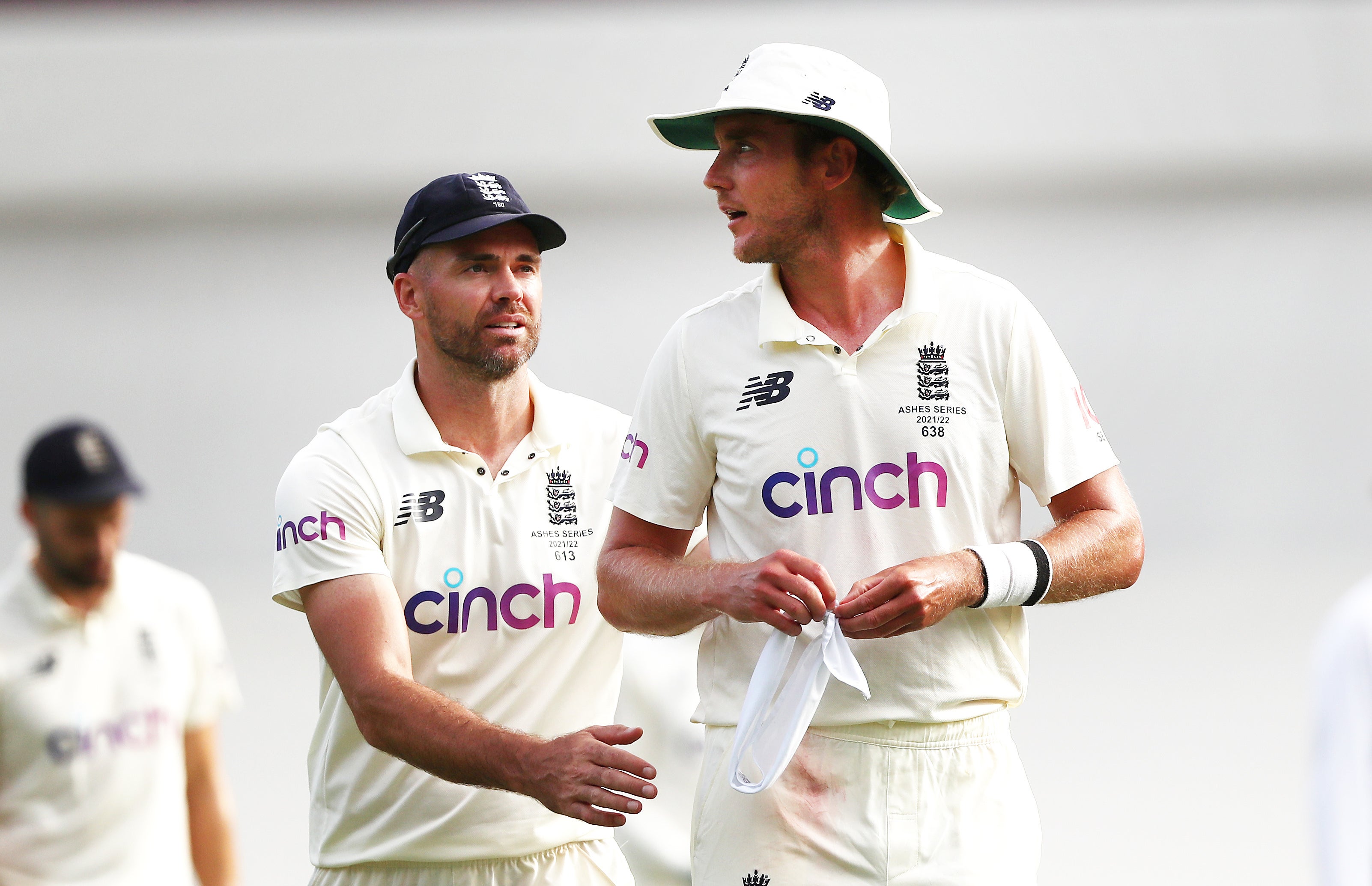 James Anderson (left) and Stuart Broad are in contention to return to England’s Test side (Jason O’Brien/PA)