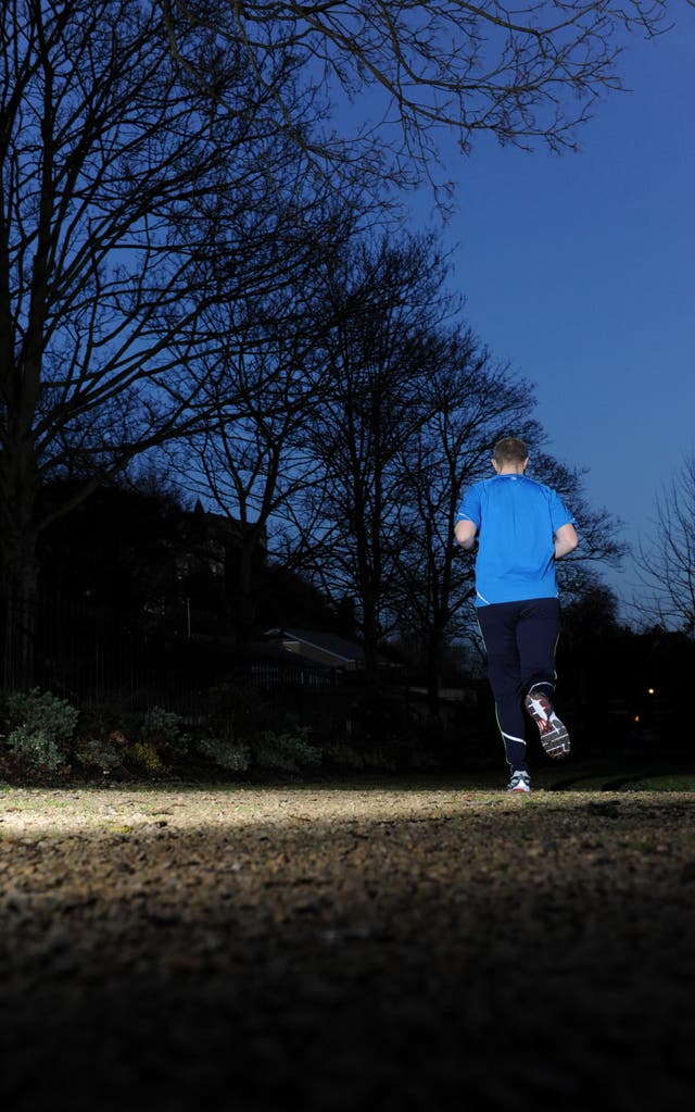 Runners prefer the same calorie saving pace, regardless of distance – study (Andrew Matthews/PA)