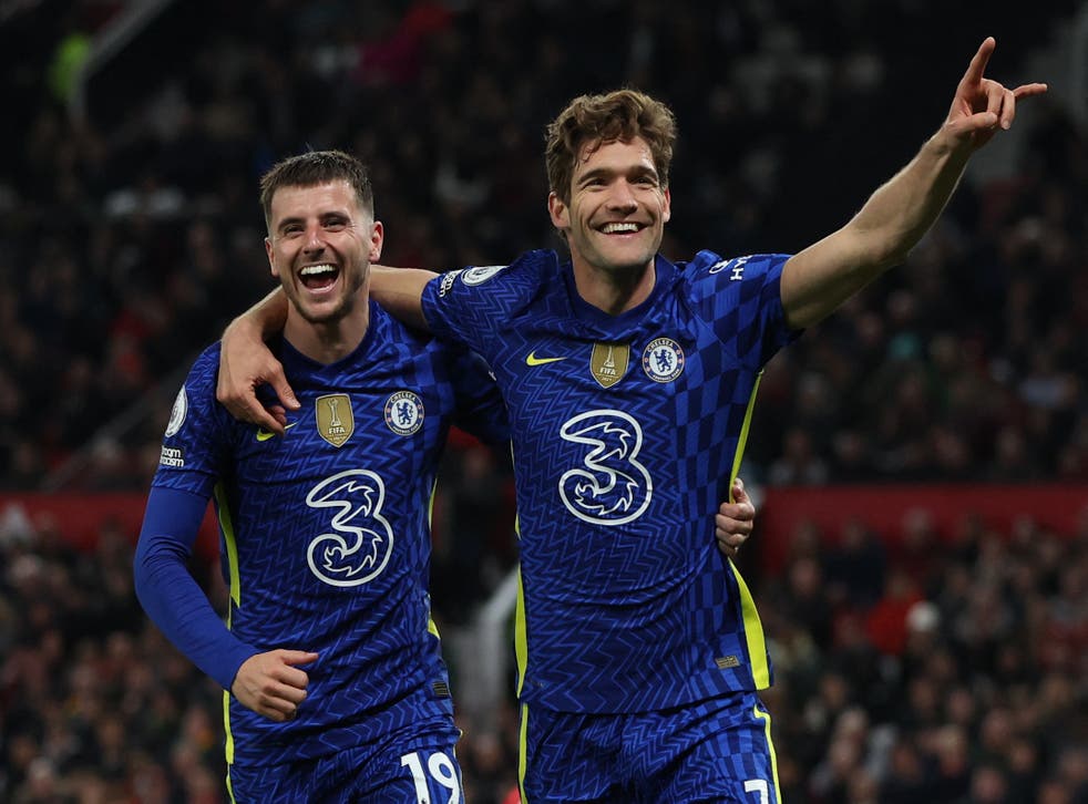 <p>Chelsea duo Mason Mount and Marcos Alonso </p>