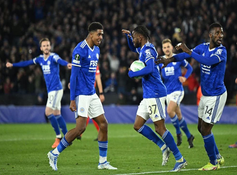 <p>Ademola Lookman fired Leicester back level   </p>