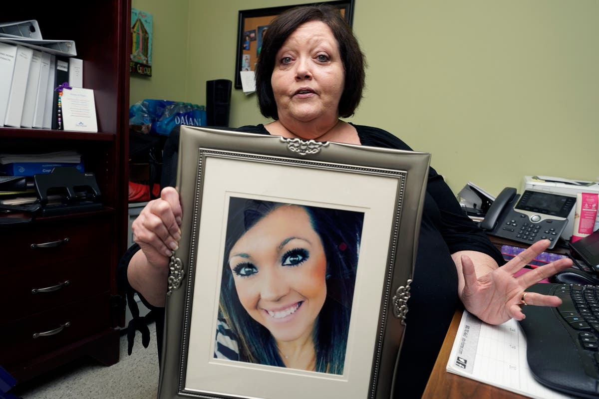 Autopsy backlog plagues Mississippi, with worst delays in US