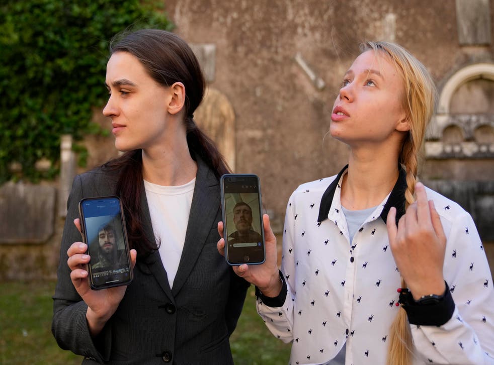 UCRANIA-GUERRA-SOLDADOS-ESPOSAS