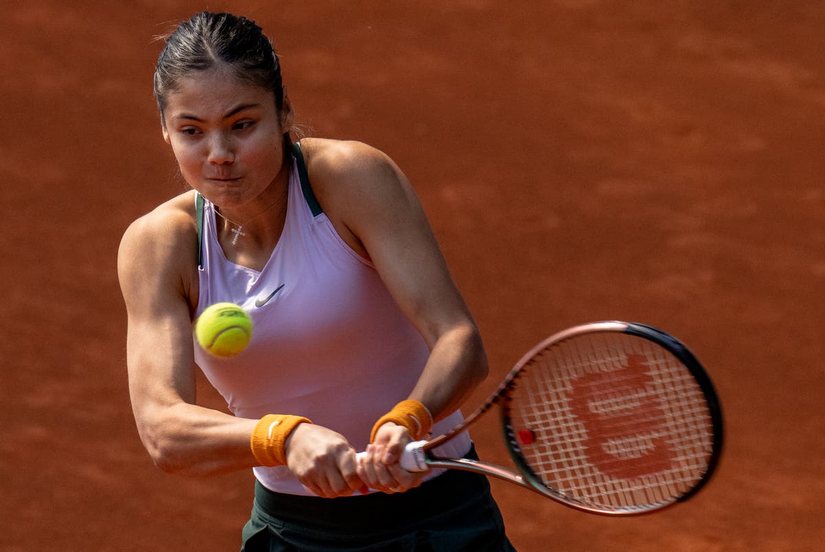 Emma Raducanu &lsquo;finding out a lot about myself&rsquo; after coaching split