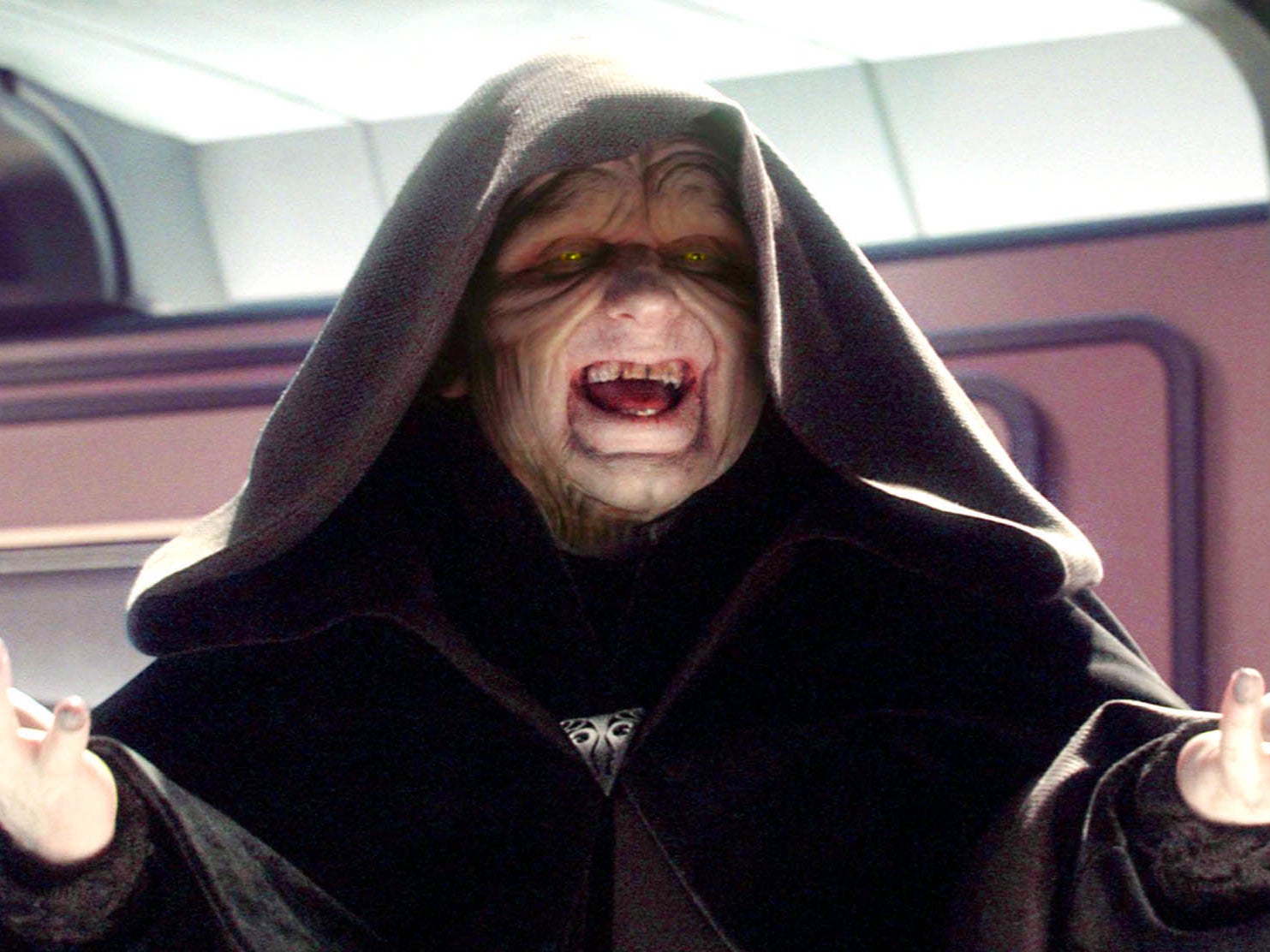 Star Wars: Emperor Palpatine actor hints at return in…