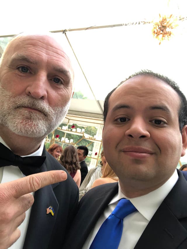 <p>The after-parties are a great opportunity for schmoozing selfies </p>