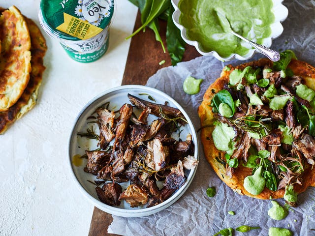 <p>Turn leftover roast lamb into these delicious flatbreads </p>