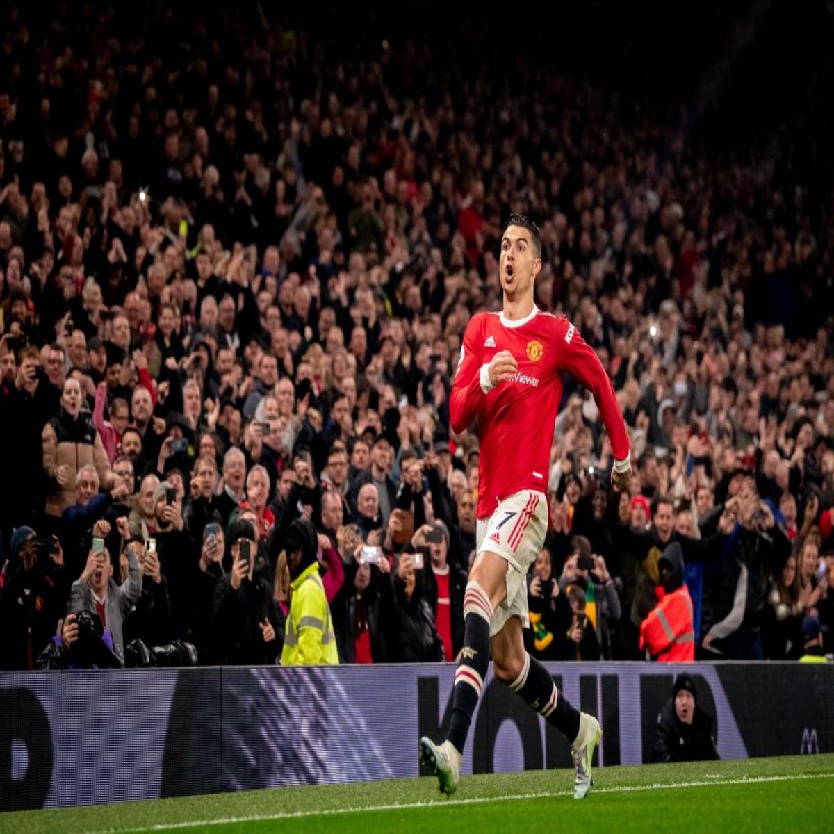 Ronaldo Signed Real Madrid CF Photo: Iconic Old Trafford Hat-trick