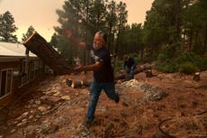 Wildfire in northeastern New Mexico expected to keep growing