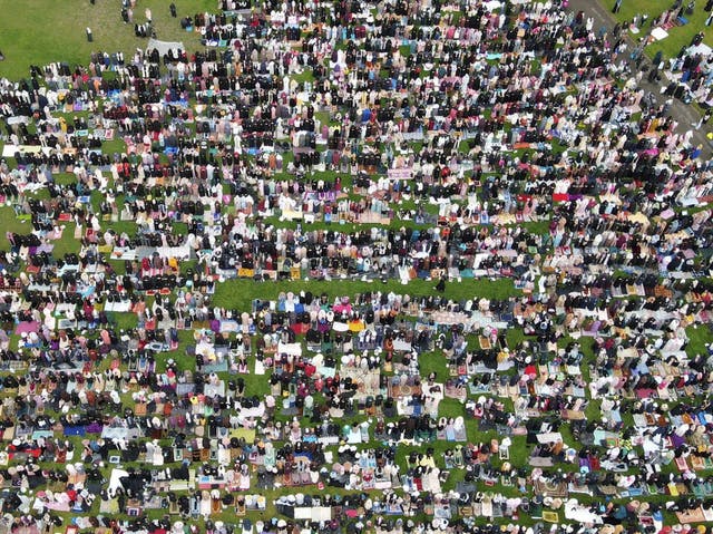 <p>30,000 people took part in Eid prayers in a Birmingham park </p>