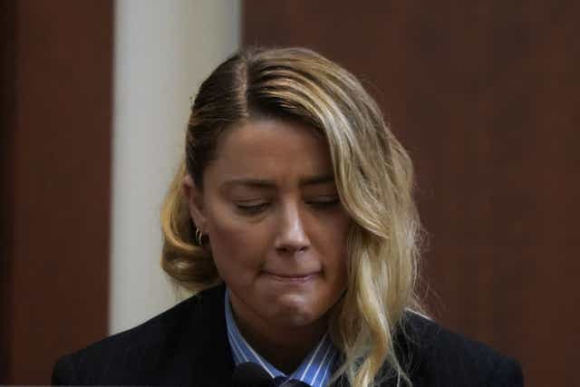 <p>Ahora fue el turno de Amber Heard de testificar durante el juicio contra Johnny Depp </p>