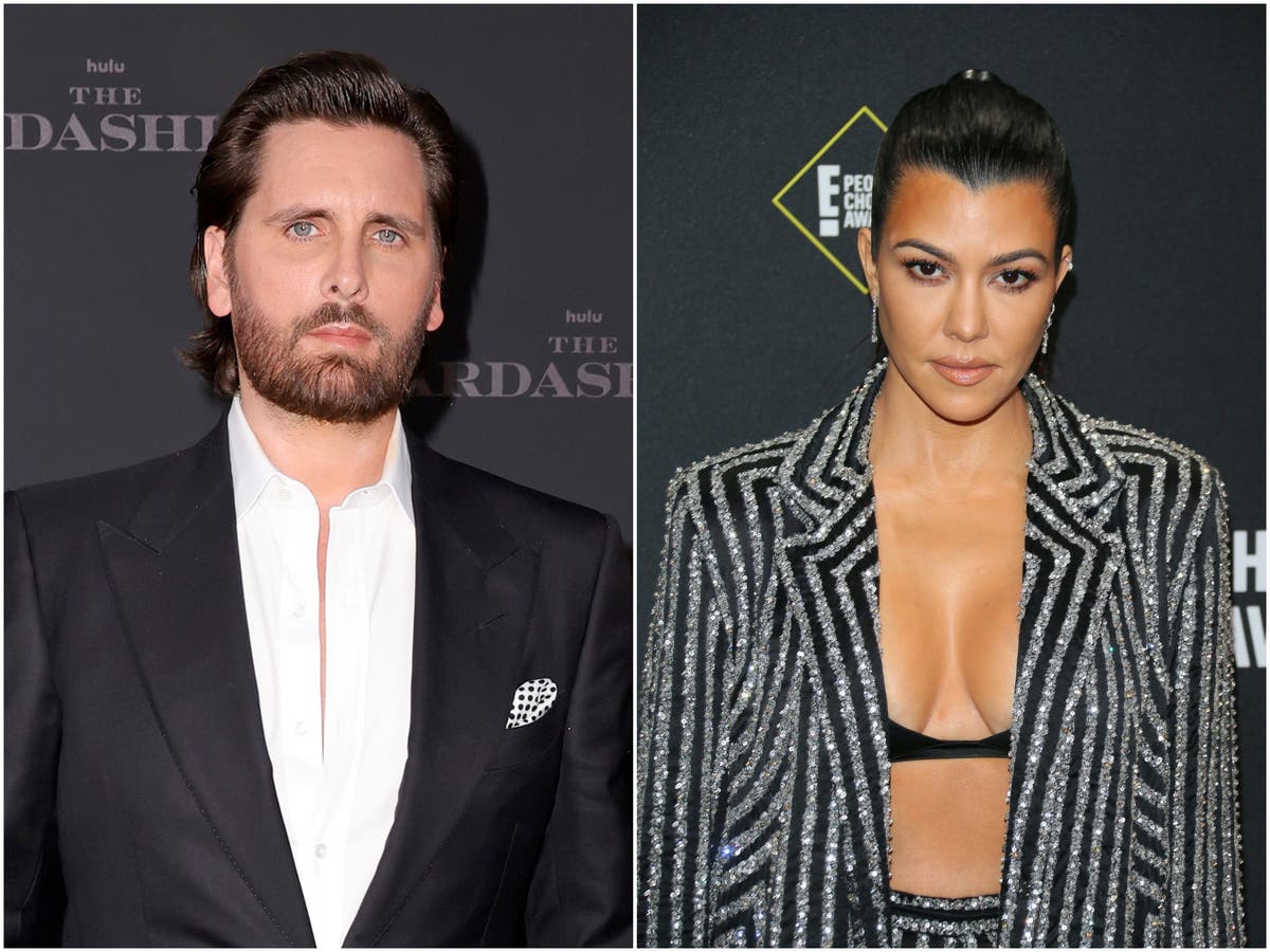 Khloe Kardashian asks Scott Disick whether he thinks she's showing too much  cleavage