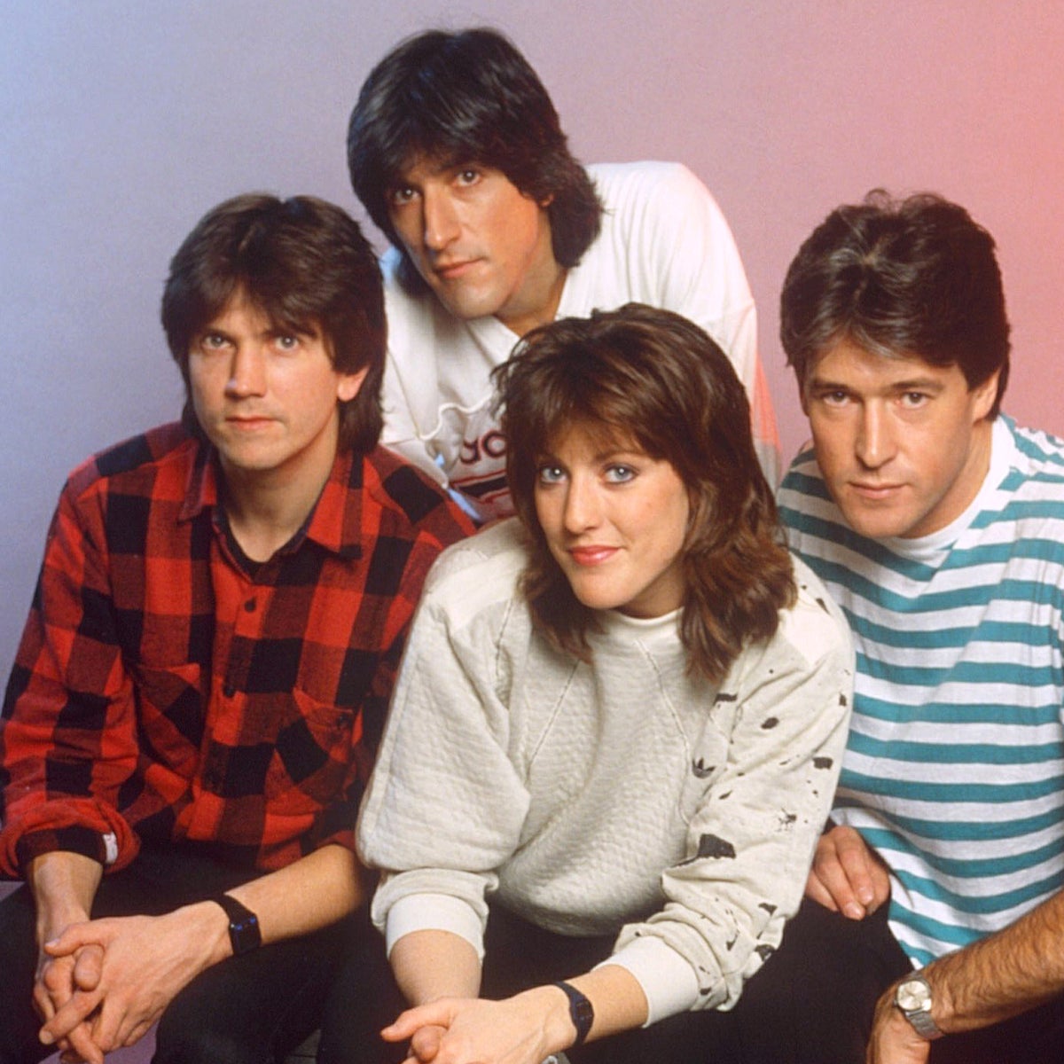 Anímate el día escuchando las canciones más alegres de la historia, según la ciencia 10 Merca2.es Walking on Sunshine