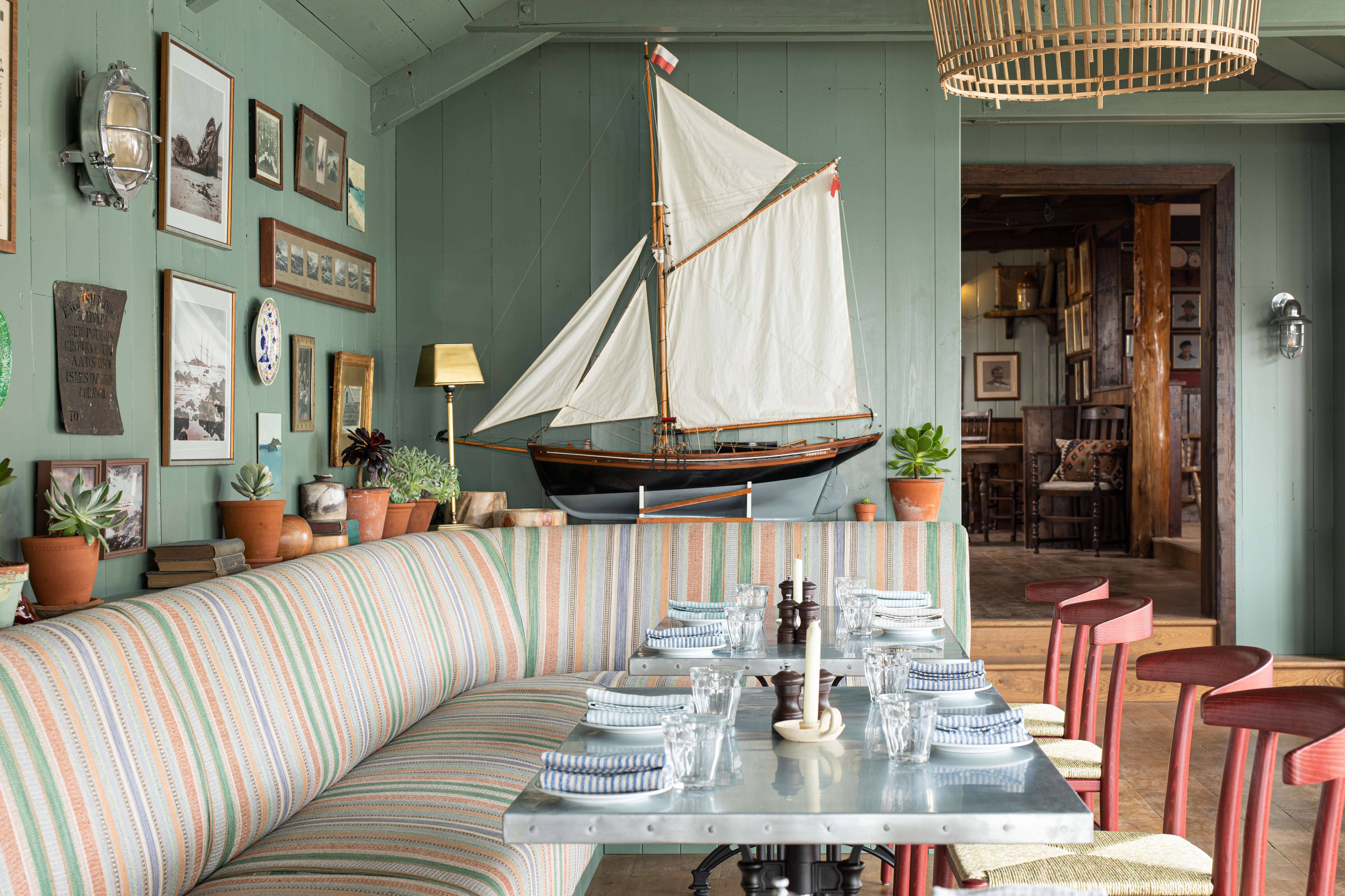 The New Inn embraces nautical decors