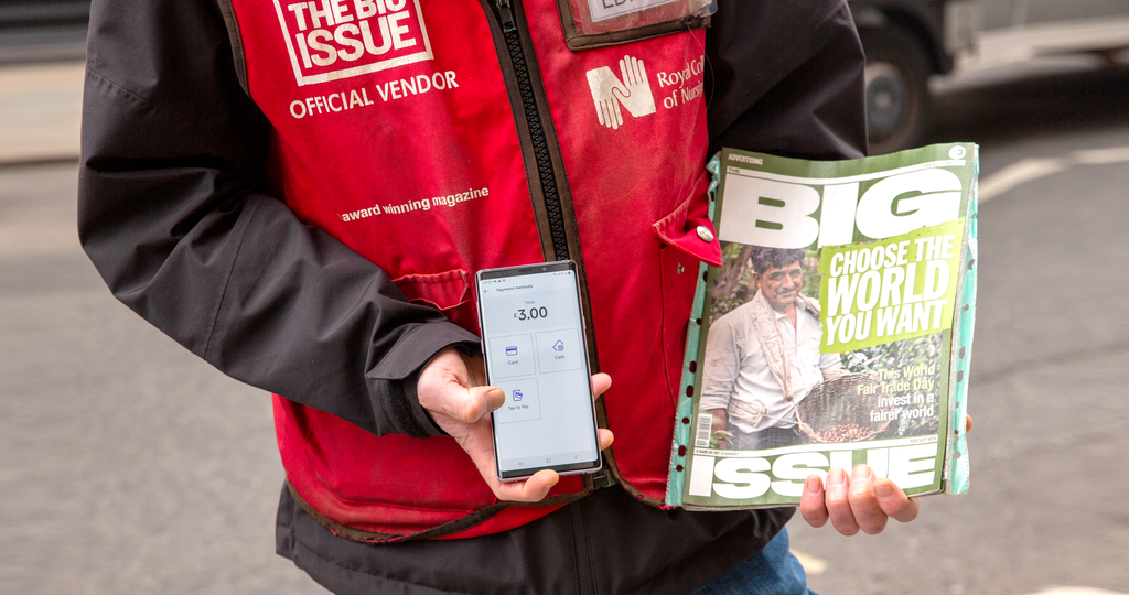 1,000 Big Issue sellers now accept cashless payment