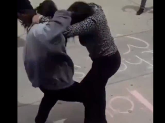 <p>A video shows at least 30 students involved in fight at Tucson High School in Arizona. Screengrab</p>