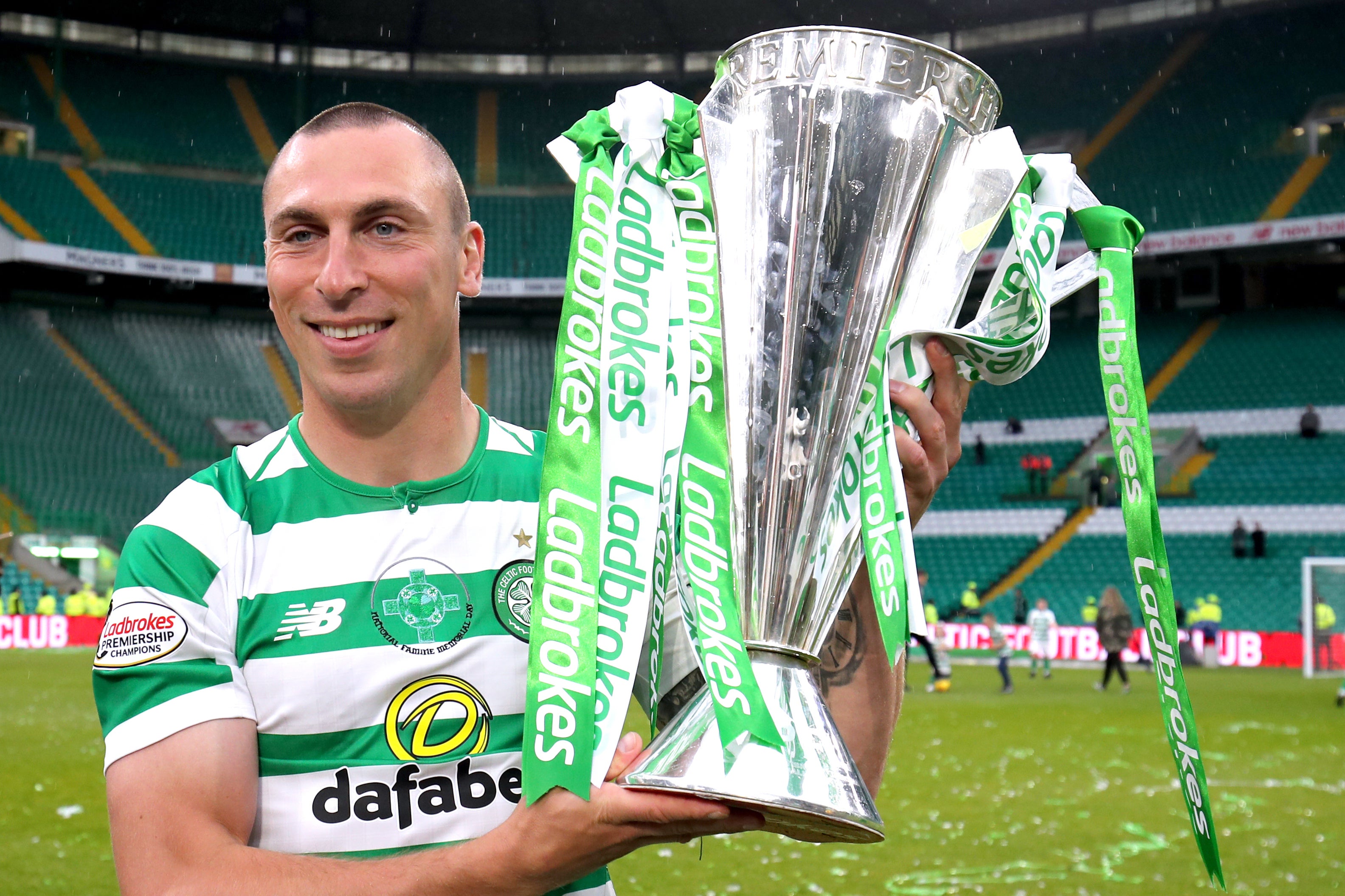 Former Celtic and Scotland captain Scott Brown announces retirement | The  Independent