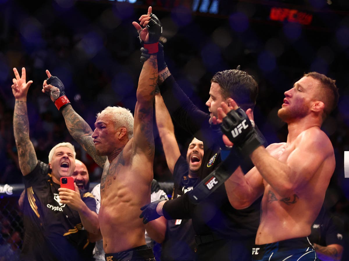 UFC 274 LIVE results: Charles Oliveira vs Justin Gaethje stream and latest updates tonight