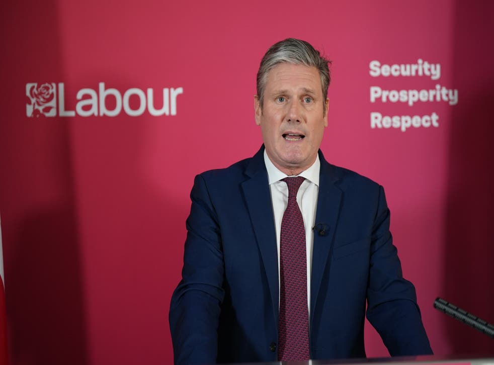 Labour leader Sir Keir Starmer has said he will do the ‘right thing’ and step down if he is fined by police for breaking Covid regulations (PA)