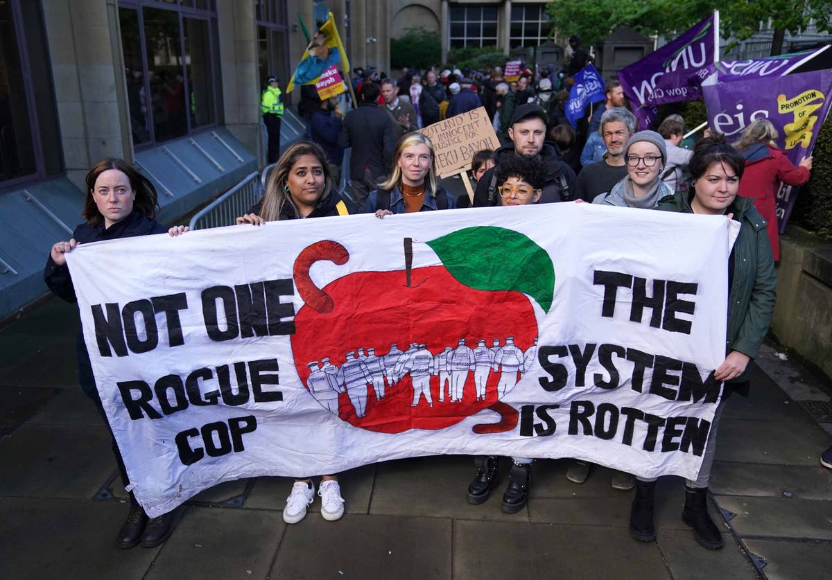 Protesters chant ‘black lives matter’ as Sheku Bayoh inquiry gets under way