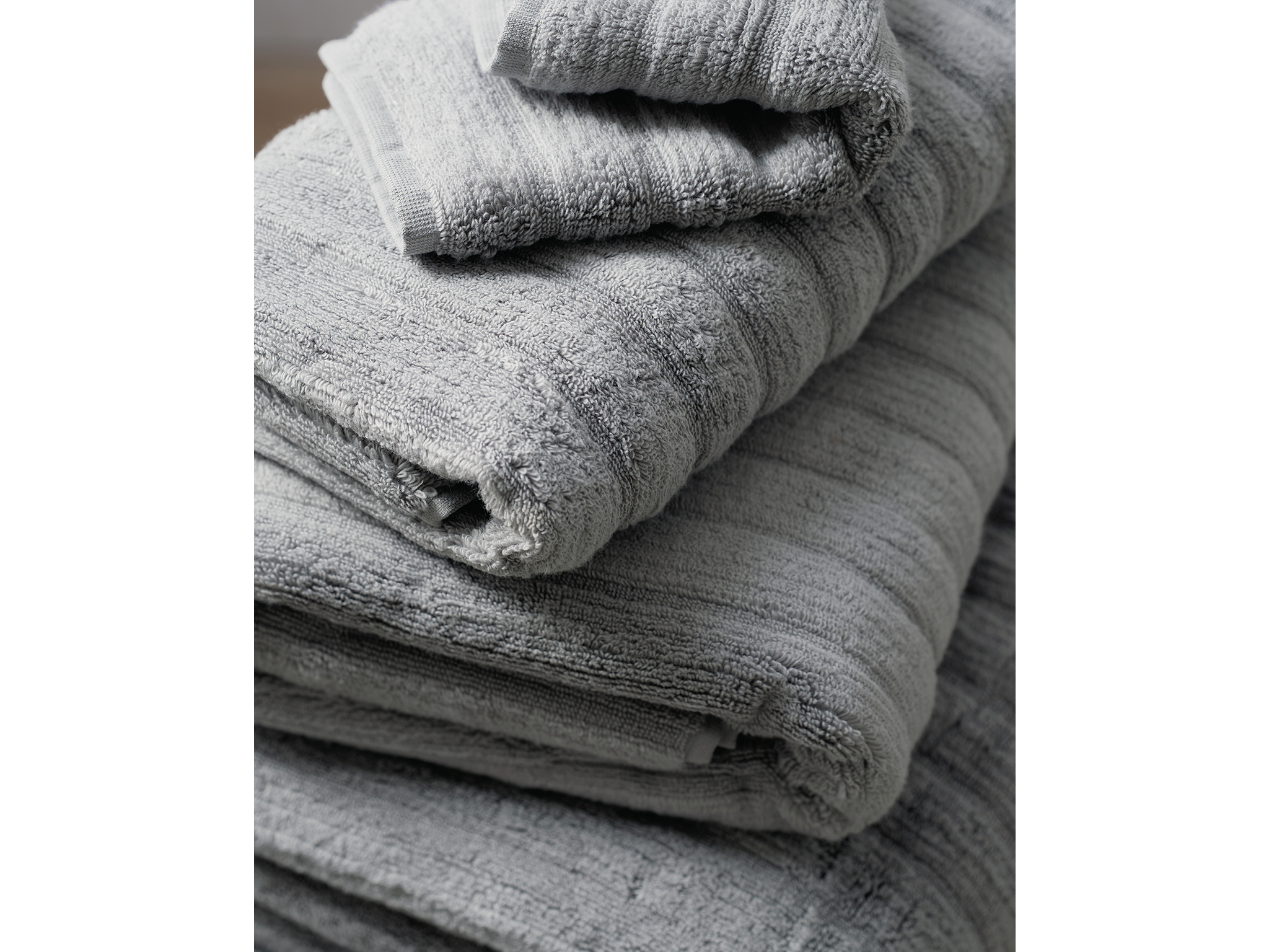 Victorian Stripe Towel 100% Pure 550-gsm stripe cotton Towel Limited Edition UK 