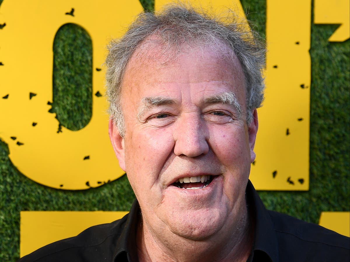 Jeremy Clarkson auctioning tractor driving lessons with Clarkson’s Farm star