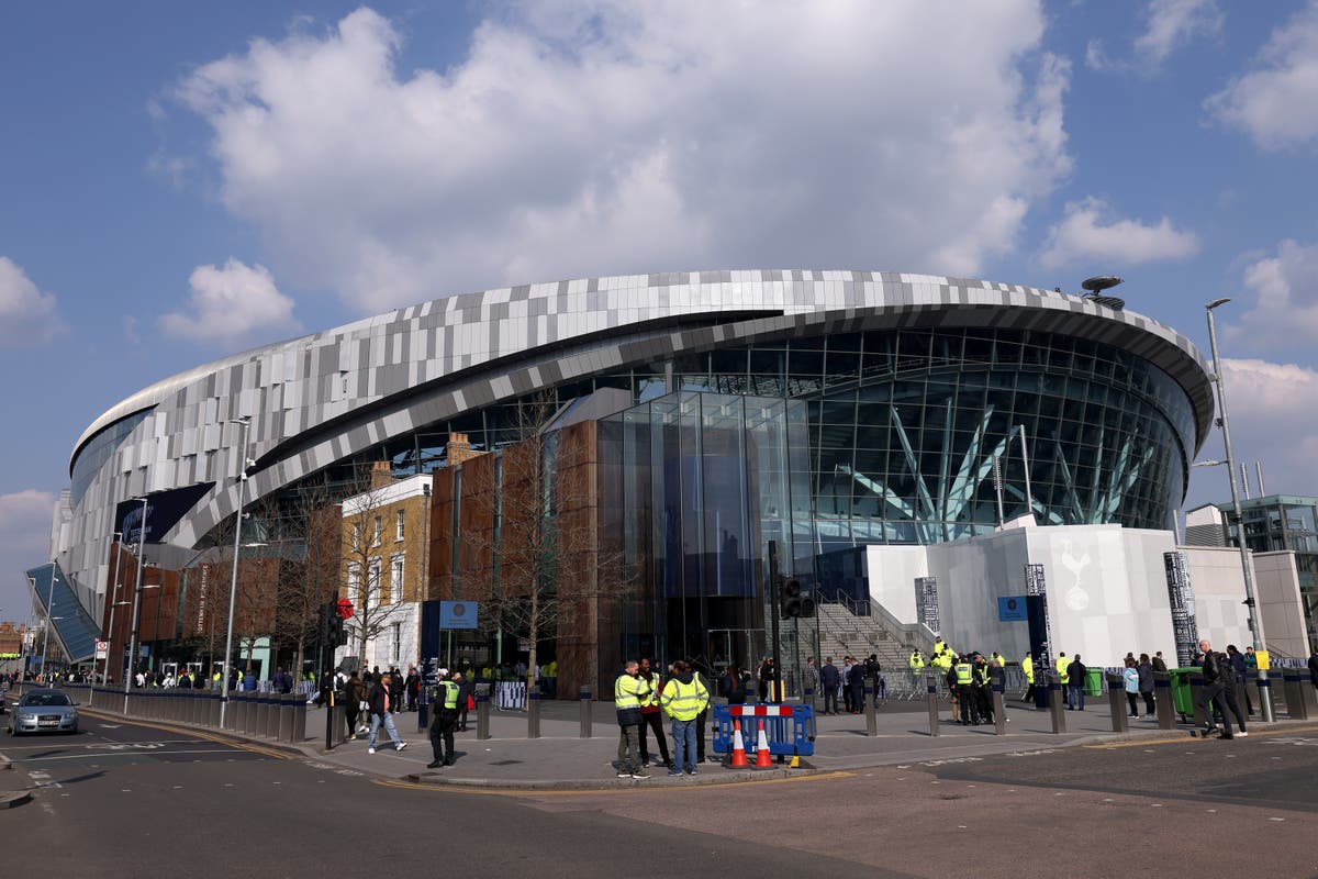 Tottenham vs Arsenal LIVE: Premier League team news, line-ups and more tonight Tottenham vs Arsenal LIVE: Premier League team news, line-ups and more tonight