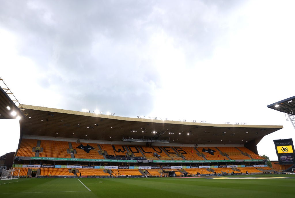 Wolves vs Man City LIVE: Premier League team news and line-ups after Liverpool respond in title race