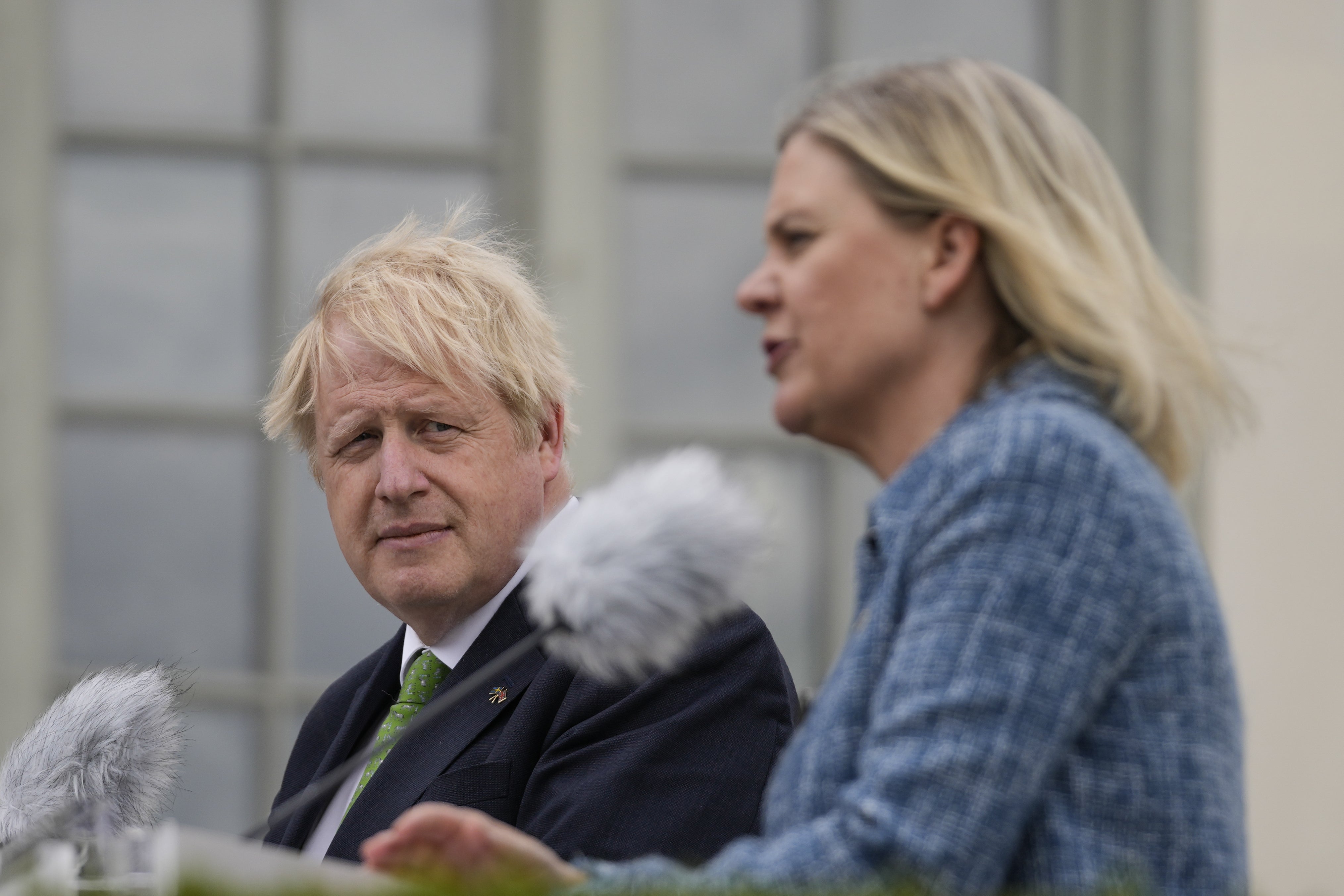Boris Johnson and Swedish prime minister Magdalena Andersson