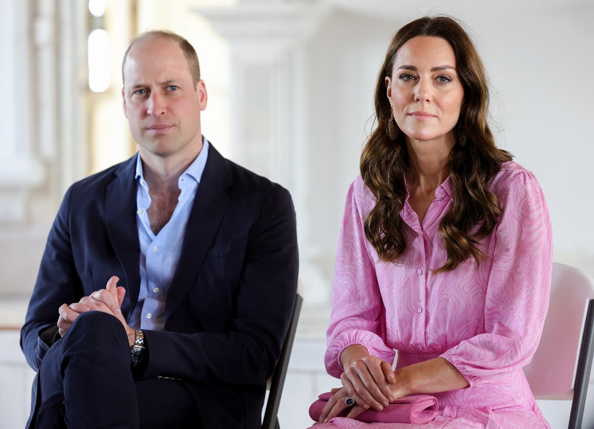 William and Kate donate to fundraiser for ‘special’ campaigner Deborah James William and Kate donate to fundraiser for ‘special’ campaigner Deborah James