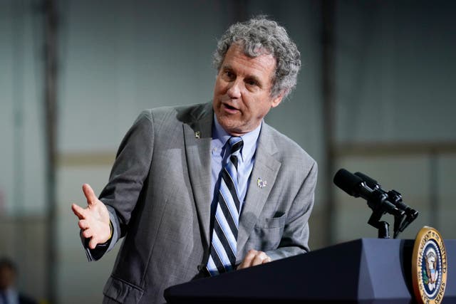 <p>Ohio Senator Sherrod Brown wouldn’t say if he would drink East Palestine water </p>