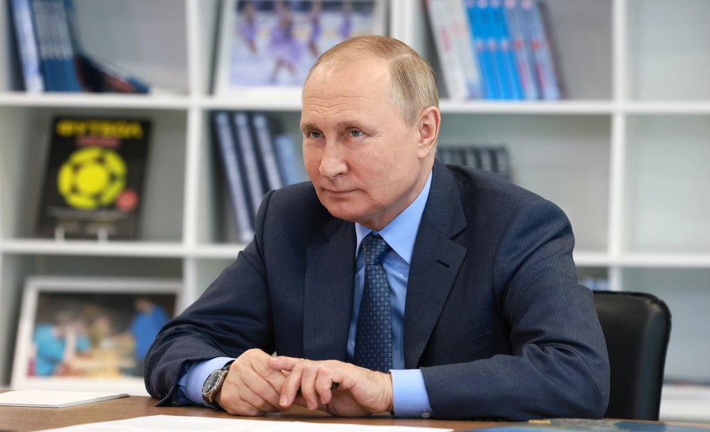 Rus oligark, Putin'in 'kan kanserine yakalanmış' dediğini kaydetti