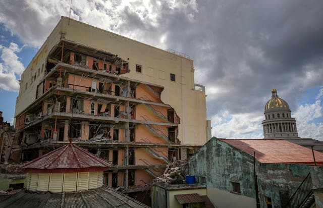 CUBA-EXPLOSIÓN TEMPLO