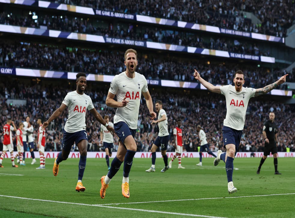 <p>Tottenham Hotspur's Harry Kane celebrates scoring their second goal</p>